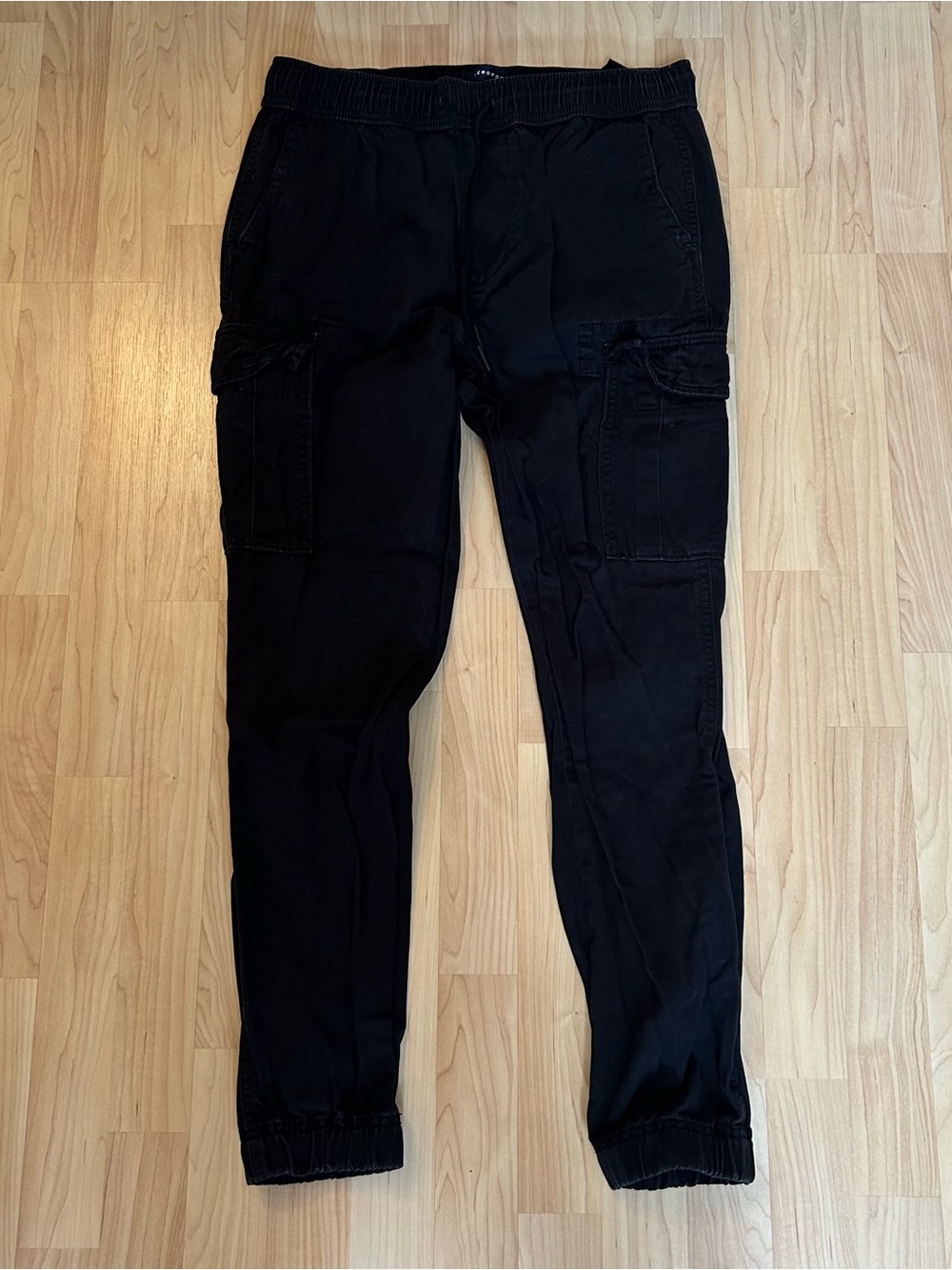 Aeropostale Men's Cargo Jogger Pants in Black - Size S